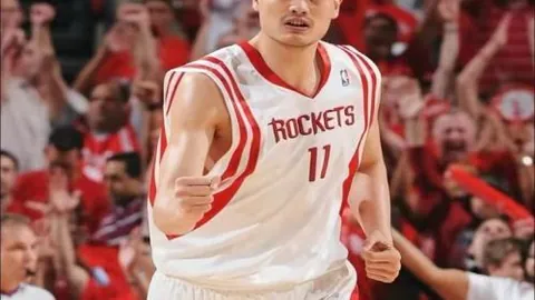 哈登领袖风范，悍将历史排名上升，大乐透期号专家推荐分析